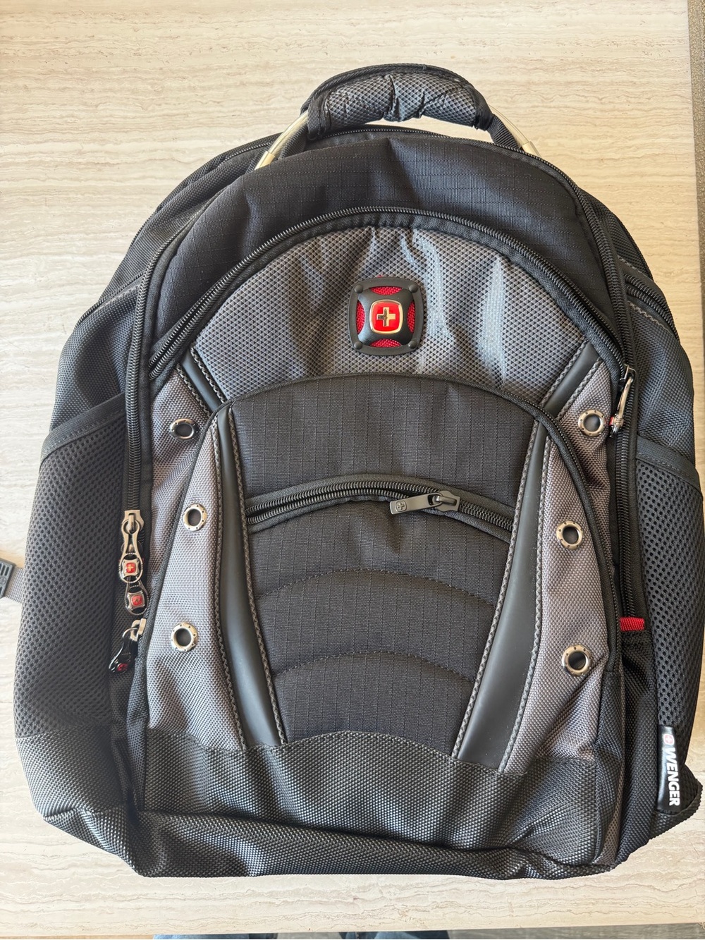 Wenger SwissGear Pegasus 17" Laptop Backpack Black Grey Travel Commuter Bag